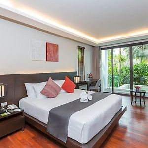 One-Bedroom King Suite